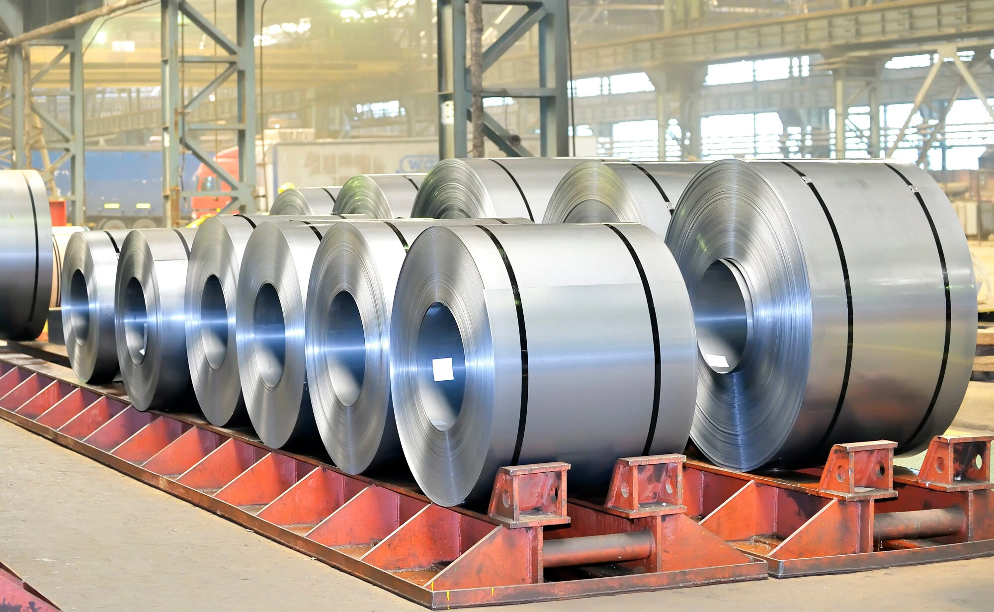 China Steel Industry Outlook 2025: Production, Exports, and Green Transition